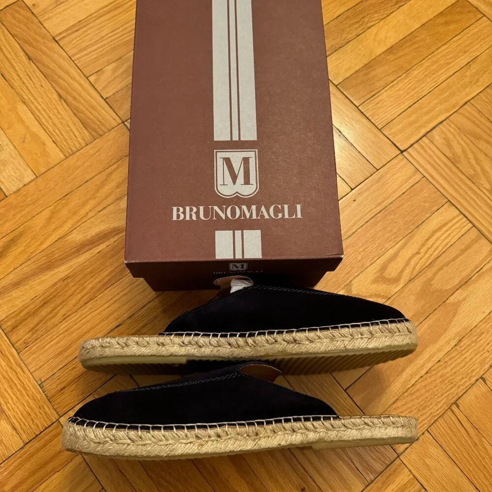 **BRAND NEW NEVER WORN** Bruno Magli Men’s Suede Slip-On Espadrilles 11 - Picture 2 of 5
